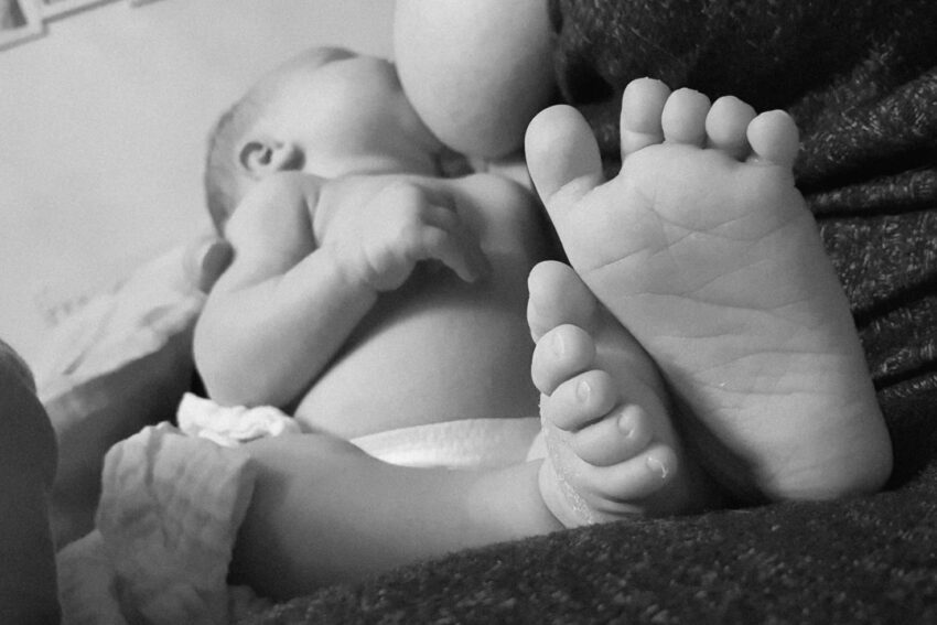 Baby feeding and lactation consultant